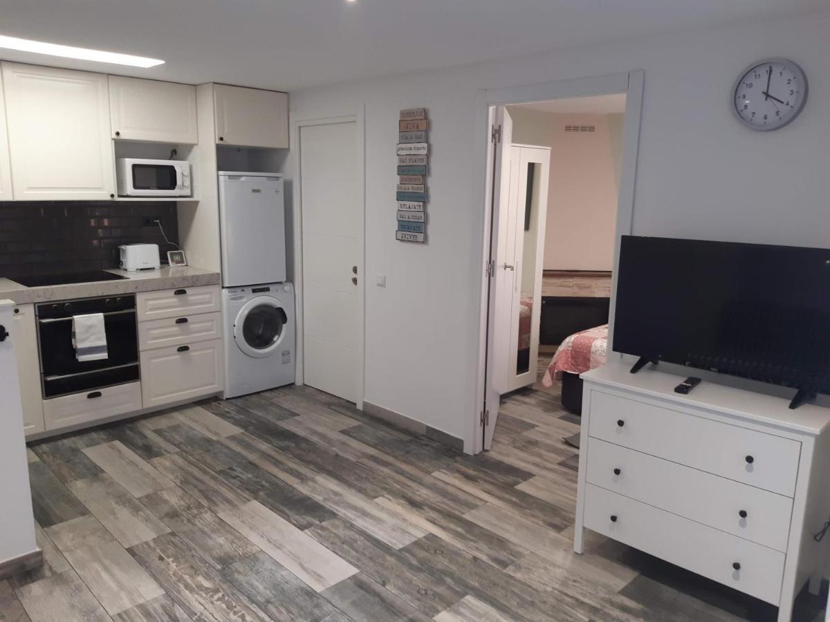 Lucky House Appartement Badalona Buitenkant foto