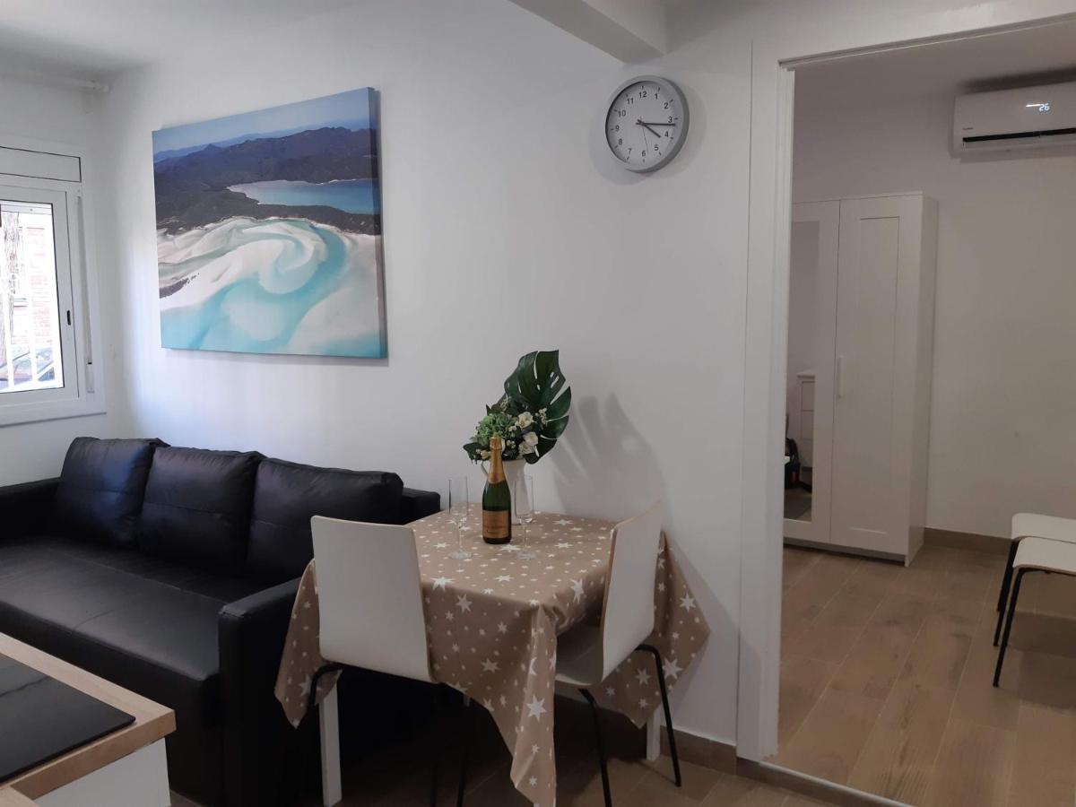 Lucky House Appartement Badalona Buitenkant foto
